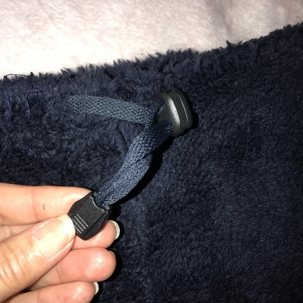 ✨✨5/$10✨✨WOMEN'S Blue Adjustable INFINITY SCARF NECKWARMER NWOT - Picture 5 of 5